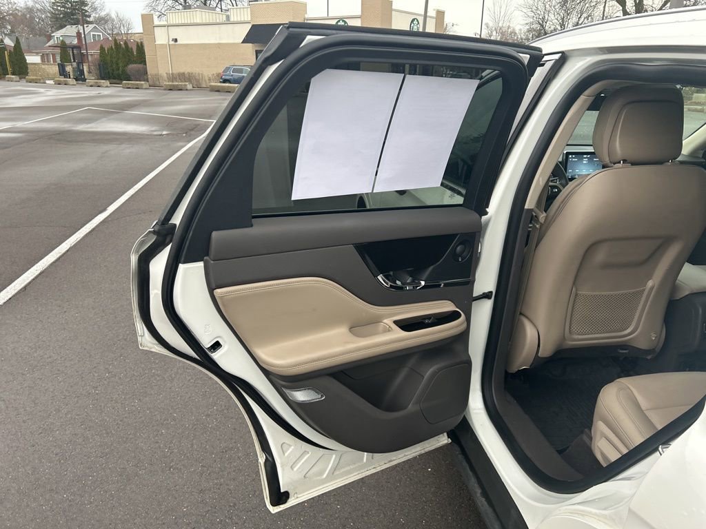 Used 2022 Lincoln Corsair Grand Touring w/ Elements Technology Bundle image 13