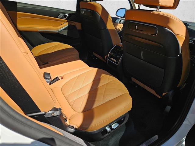 Certified 2026 BMW X7 xDrive40i AWD/4WD image 19