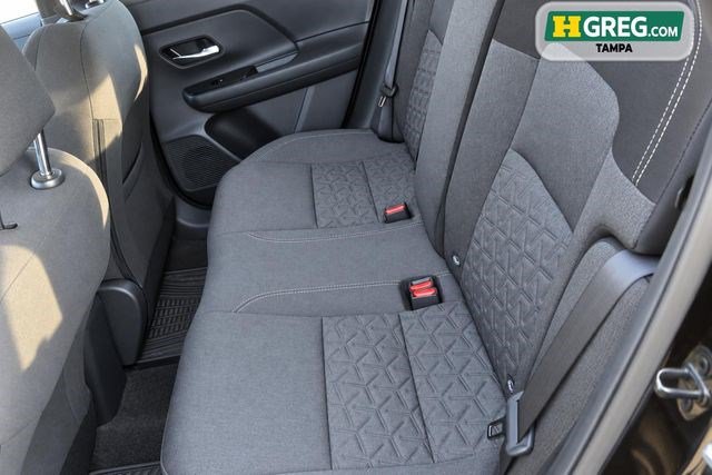 Used 2025 Nissan Kicks SV FWD image 11