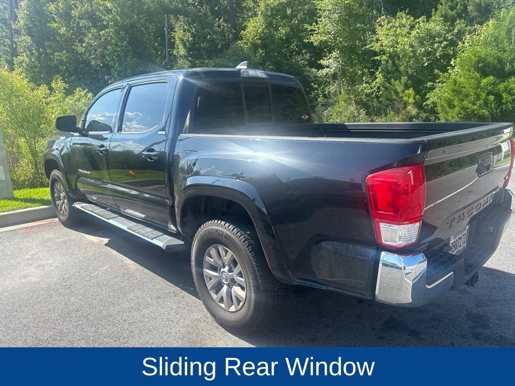 Used 2017 Toyota Tacoma SR5 w/ Tow Package RWD image 4