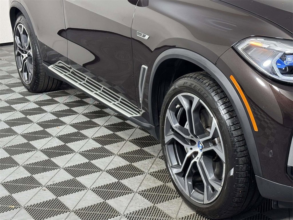 Used 2023 BMW X5 xDrive45e w/ Executive Package image 12