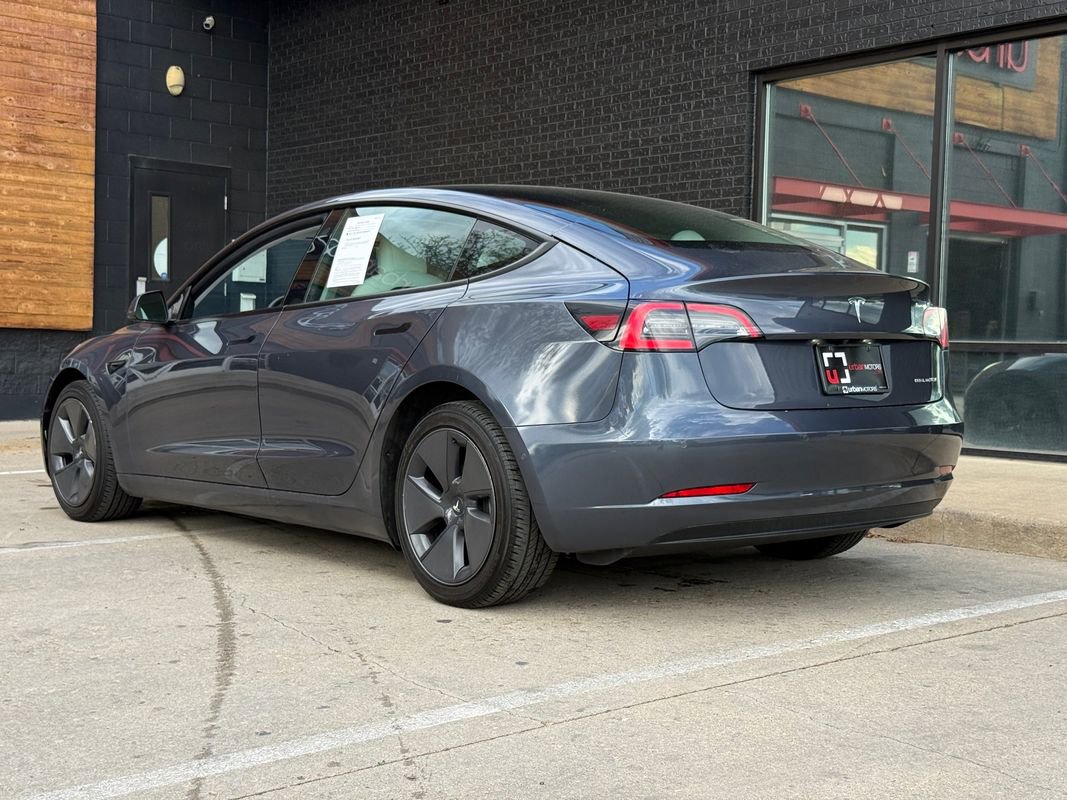Used 2022 Tesla Model 3 Long Range AWD/4WD image 15
