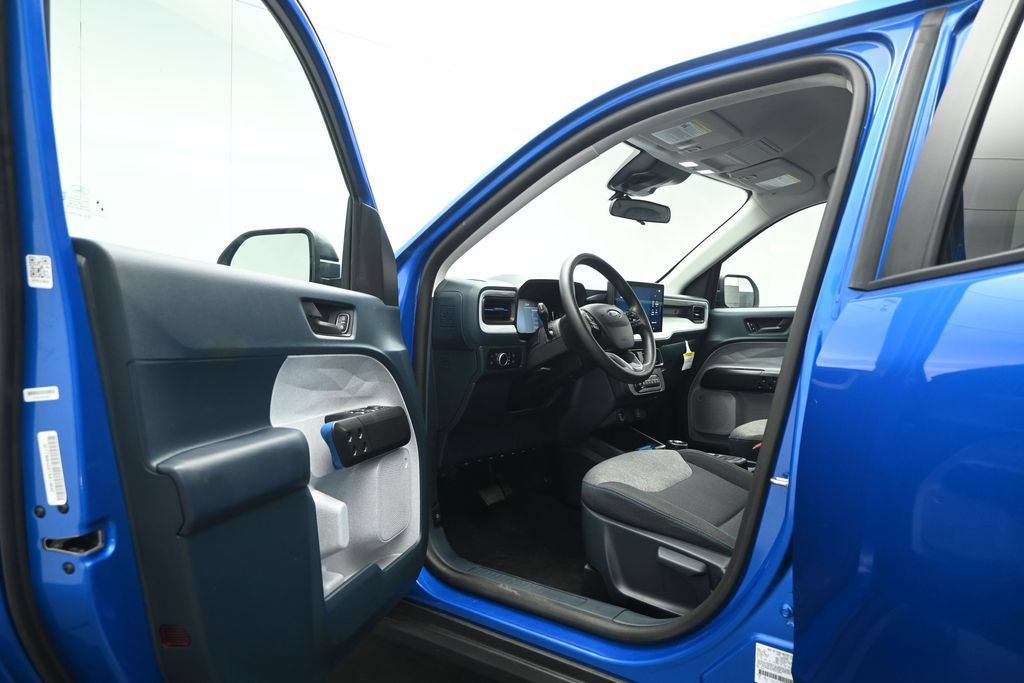 Certified 2026 Ford Maverick XLT FWD image 7