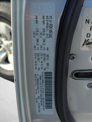 Used 2016 RAM 1500 Classic SLT RWD image 26