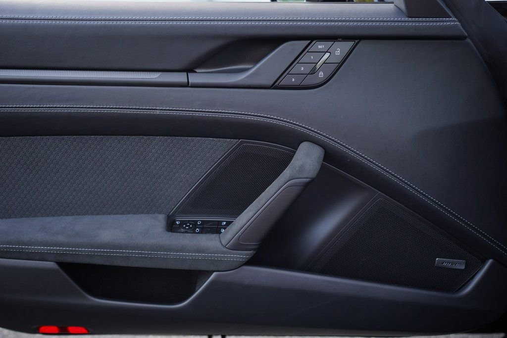 Used 2026 Porsche 911 Targa 4 GTS w/ Premium Package image 38