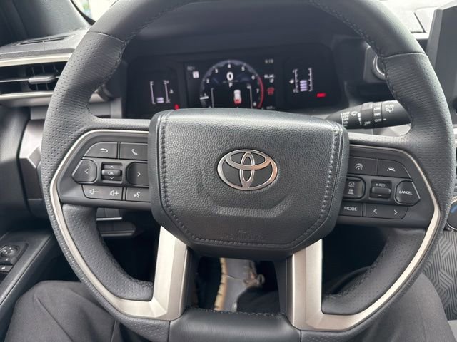 New 2026 Toyota 4Runner SR5 AWD/4WD image 18