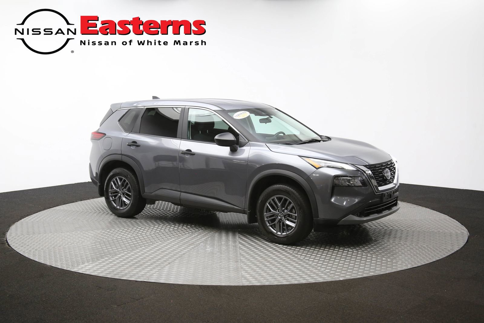 Used 2023 Nissan Rogue S image 49