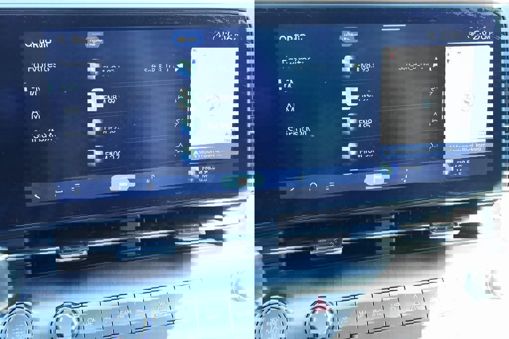 Used 2025 Hyundai Kona SEL image 5