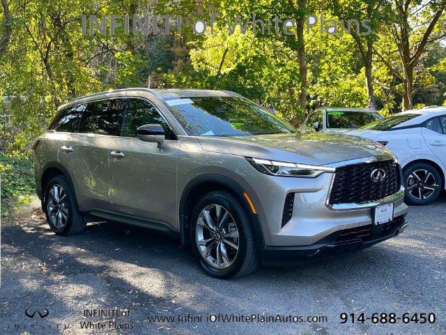 Certified 2023 INFINITI QX60 Luxe w/ Cargo Package AWD/4WD image 3