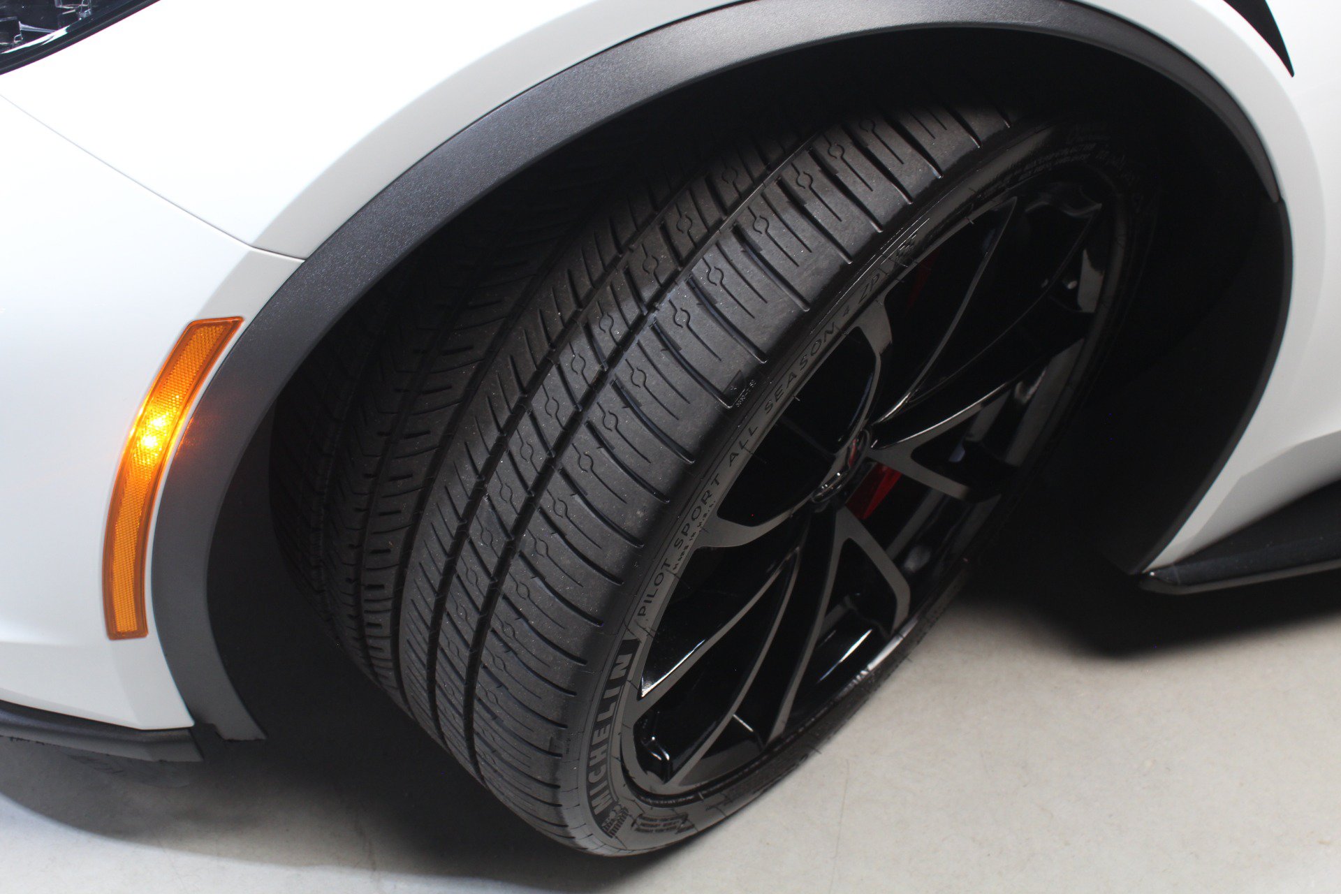 Used 2017 Chevrolet Corvette Grand Sport RWD image 19