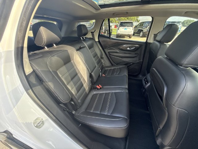 Certified 2022 GMC Terrain Denali w/ LPO, Floor Liner Package AWD/4WD image 28