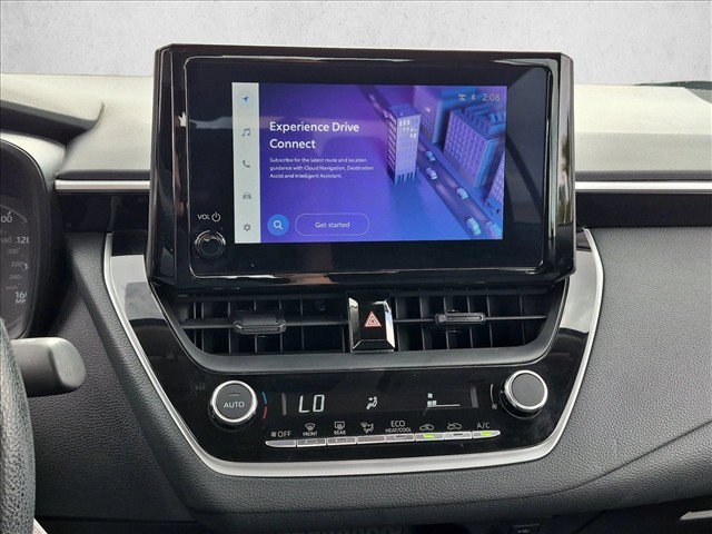 Used 2025 Toyota Corolla LE FWD image 19