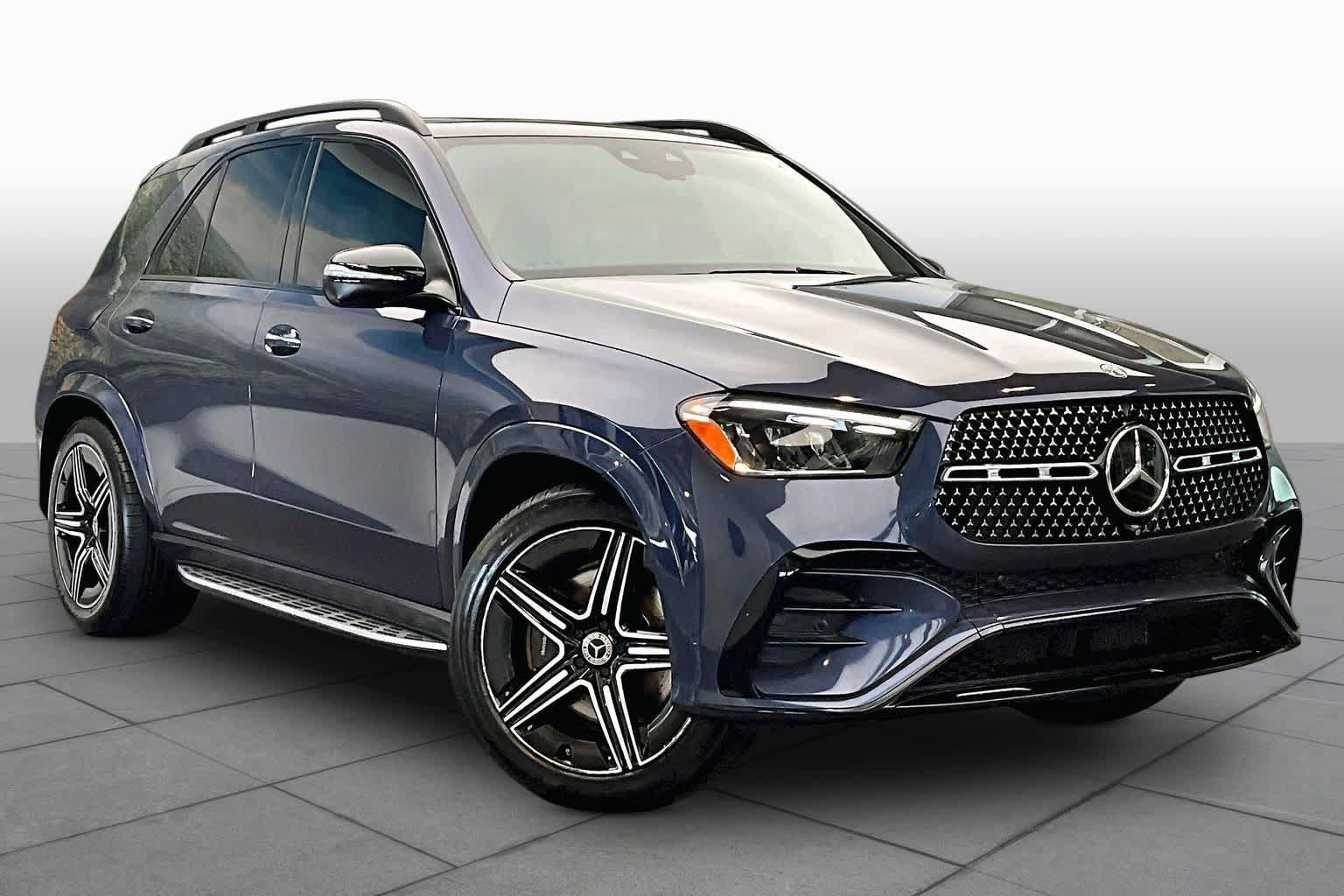 Used 2024 Mercedes-Benz GLE 350 4MATIC image 3