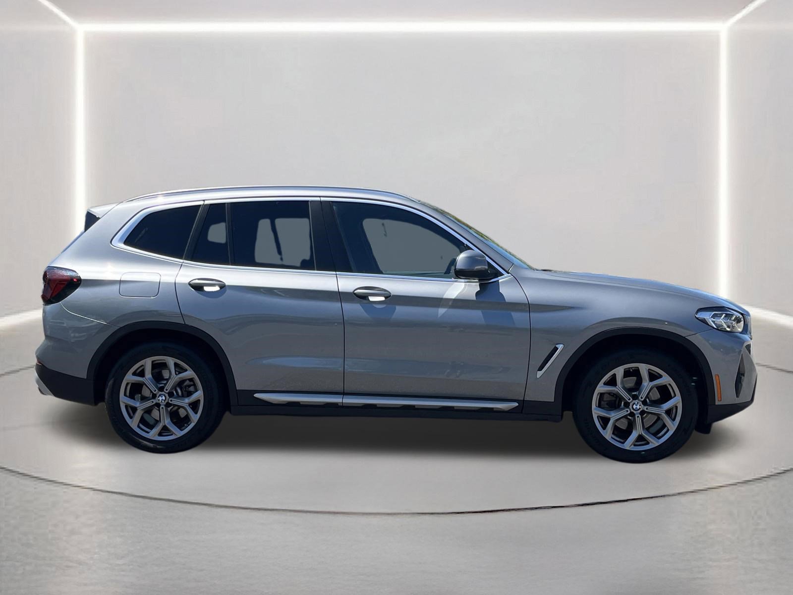 Used 2024 BMW X3 xDrive30i AWD/4WD image 30