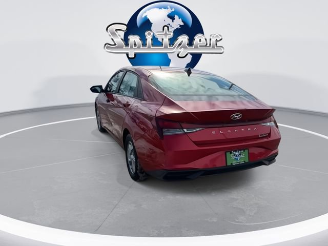 Used 2021 Hyundai Elantra SE image 7