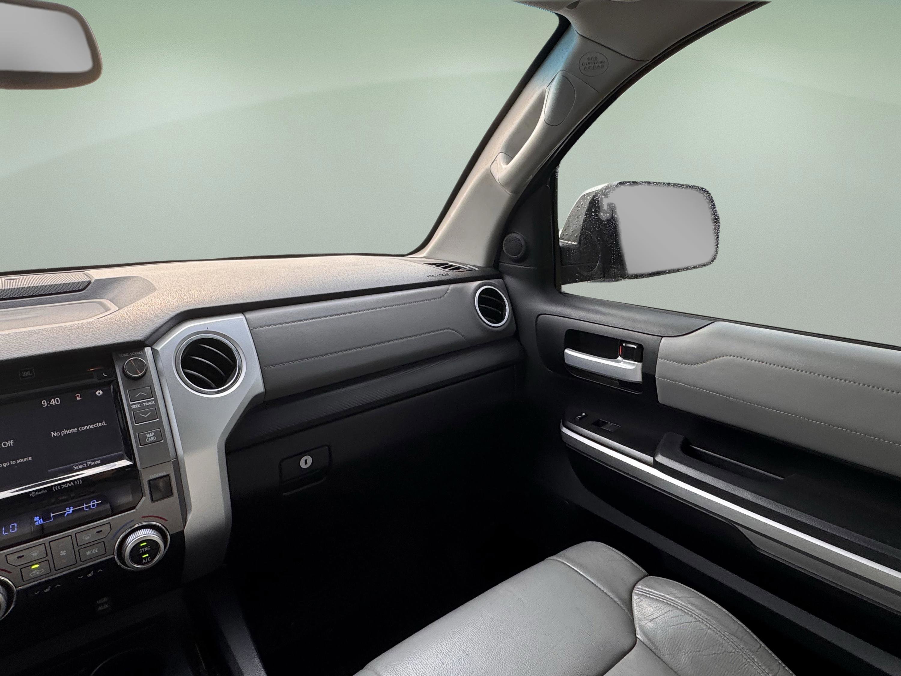 Used 2017 Toyota Tundra Limited image 15