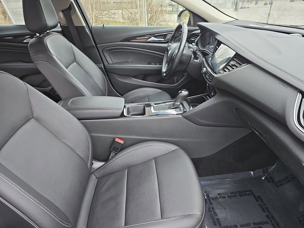 Used 2019 Buick Regal Essence w/ Driver Confidence Package I image 10