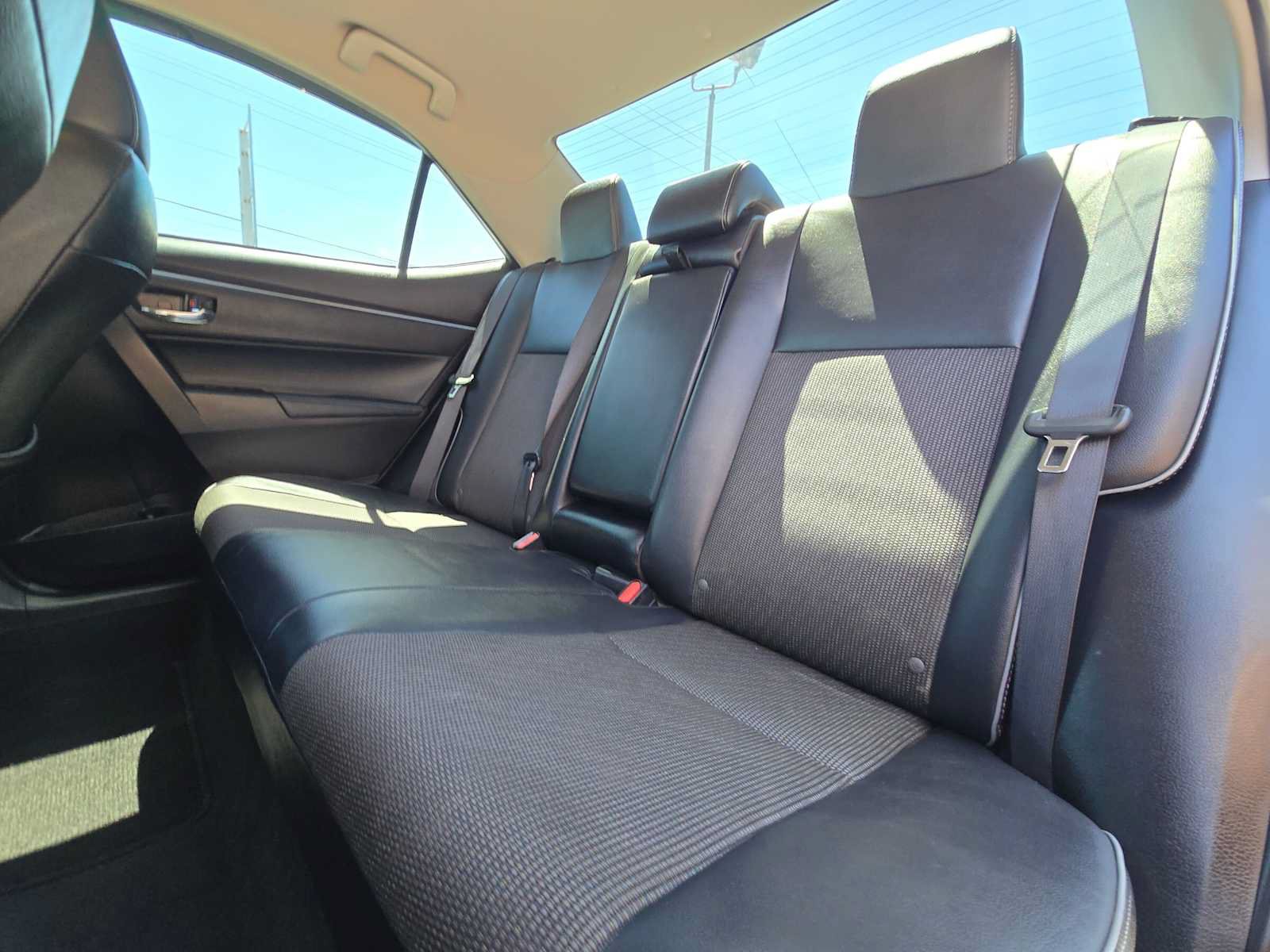 Used 2016 Toyota Corolla S FWD image 16