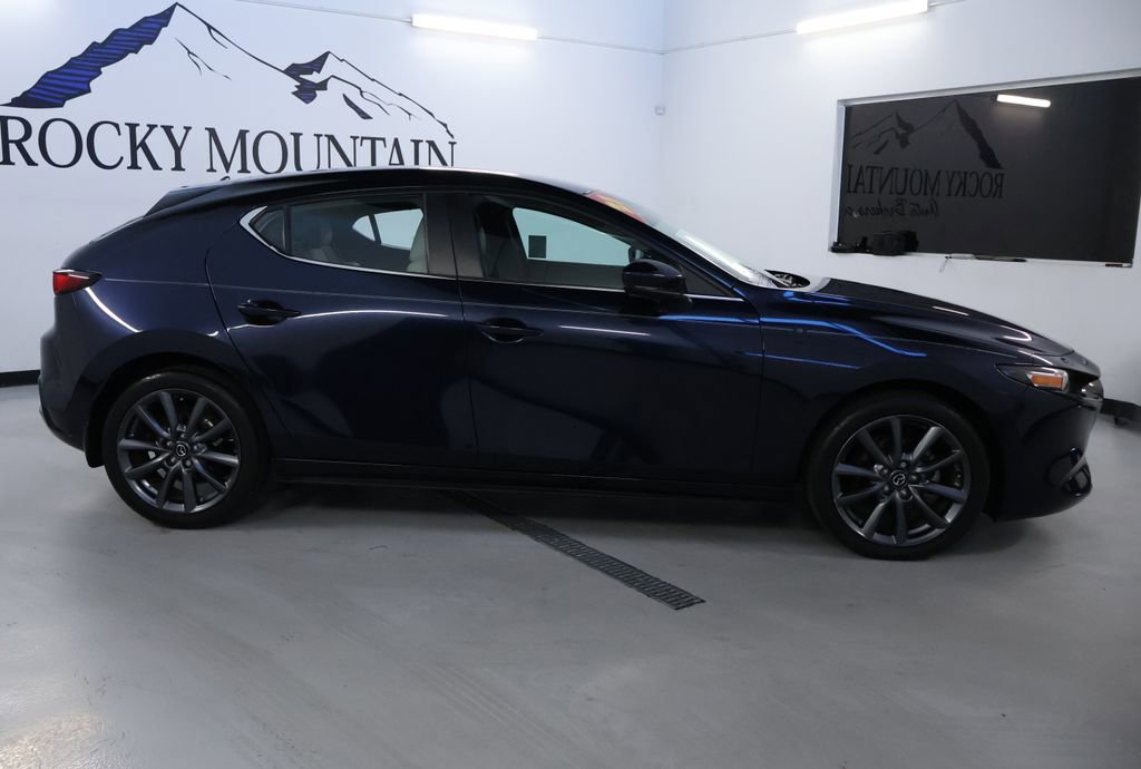 Used 2023 MAZDA MAZDA3 s image 8