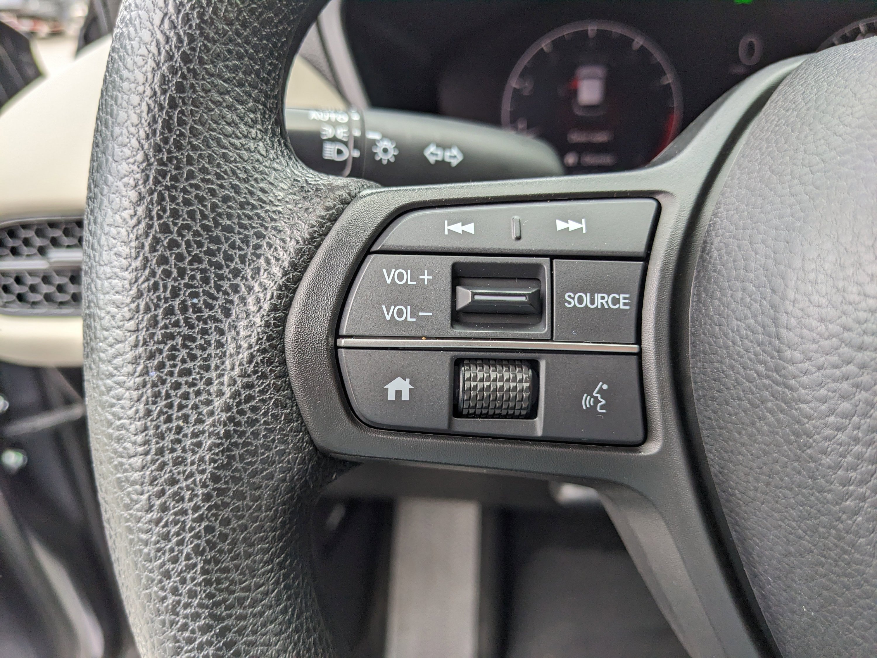 Used 2023 Honda HR-V LX image 33