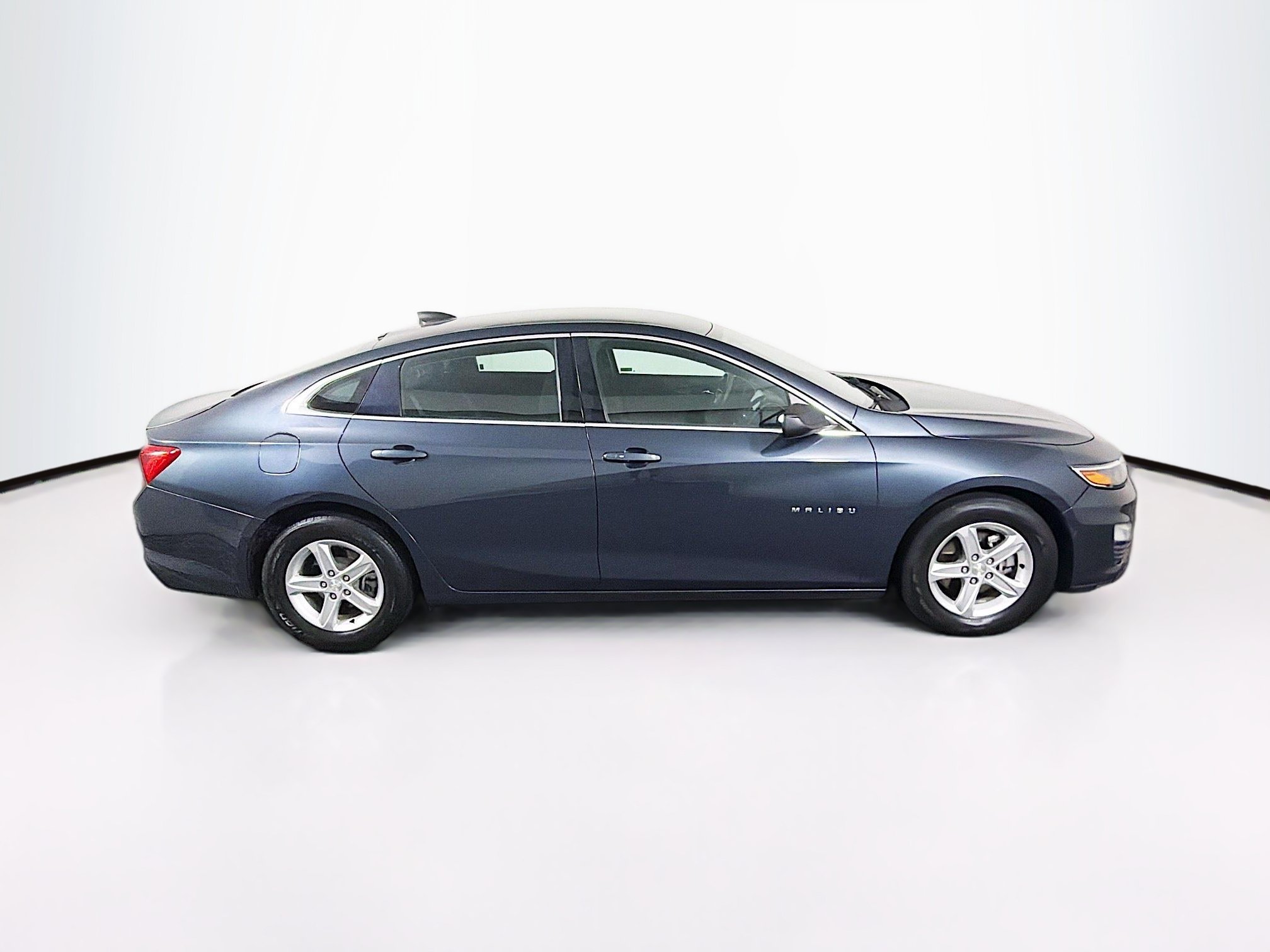 Used 2019 Chevrolet Malibu LS FWD image 10