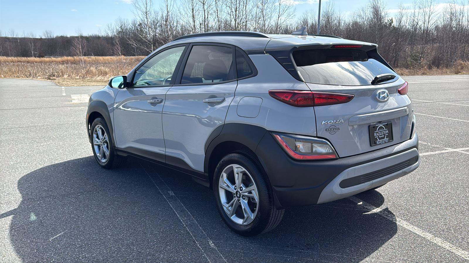 Used 2023 Hyundai Kona SEL image 9