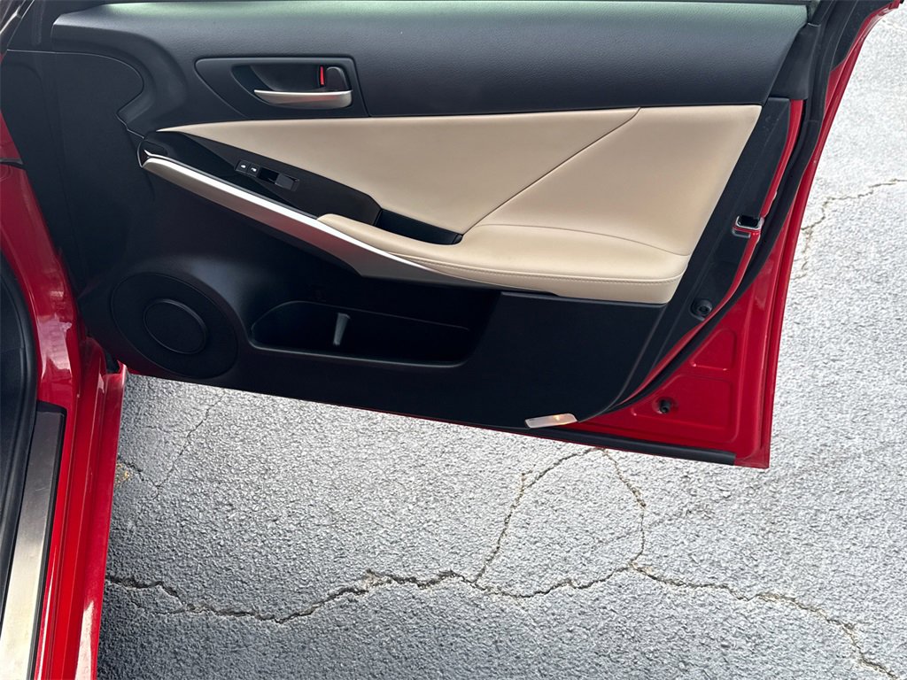 Used 2017 Lexus IS 200t image 14