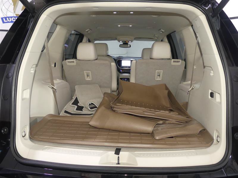 Used 2021 GMC Acadia Denali w/ Trailering Package AWD/4WD image 9