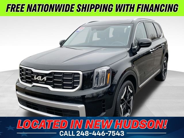 Used 2023 Kia Telluride S w/ S Sunroof Package