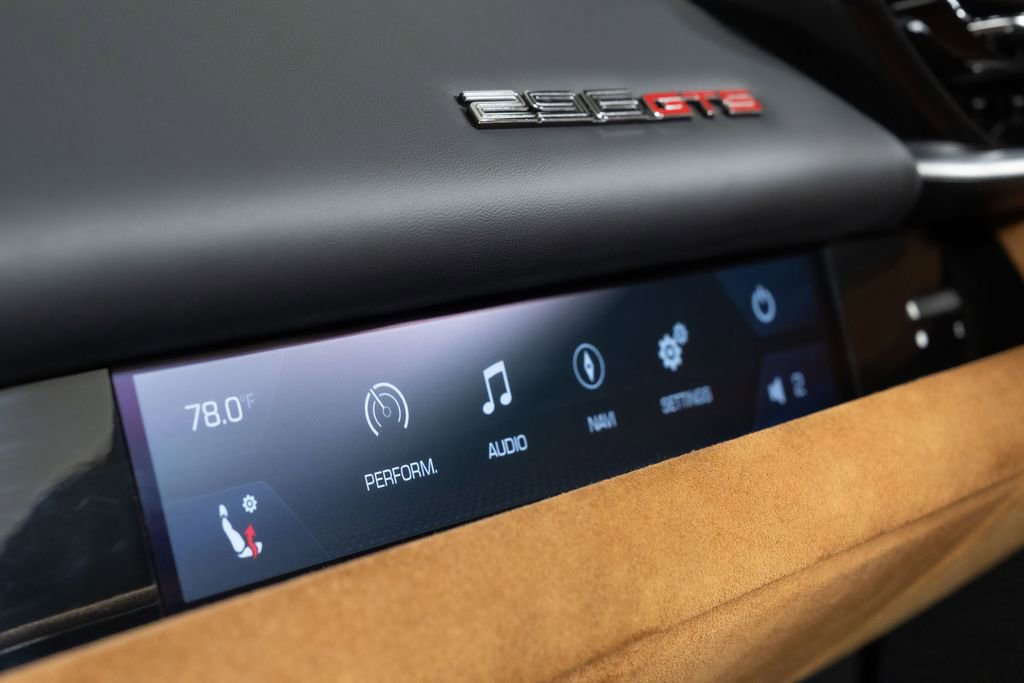 Used 2025 Ferrari 296 GTS image 39
