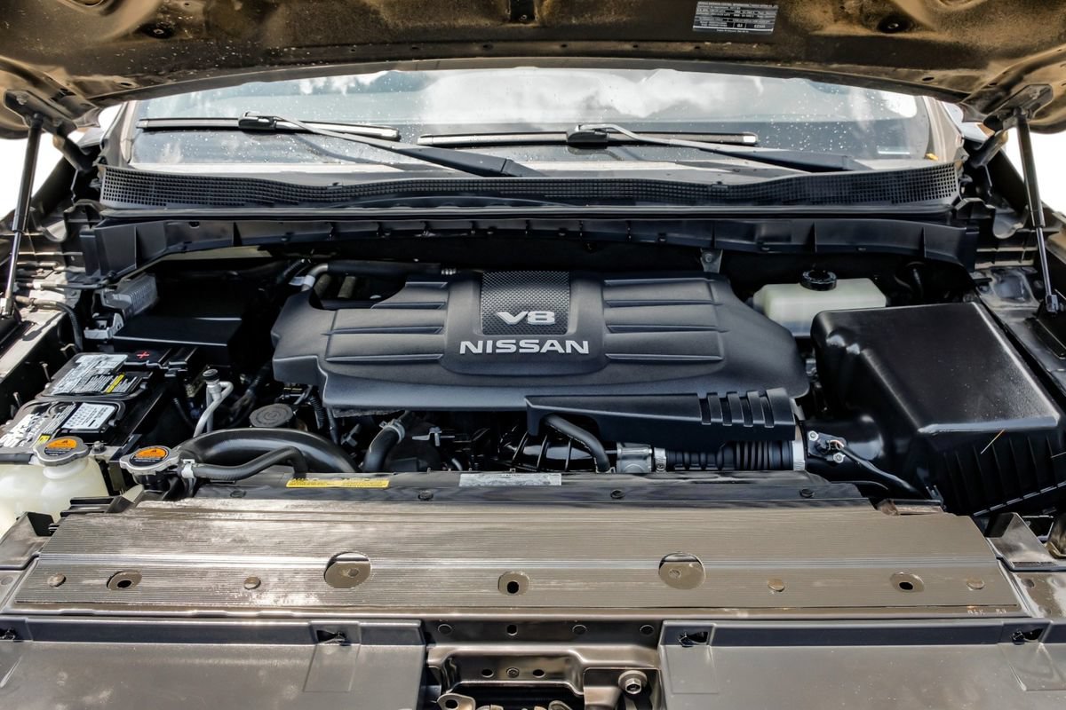 Used 2017 Nissan Titan SL AWD/4WD image 55