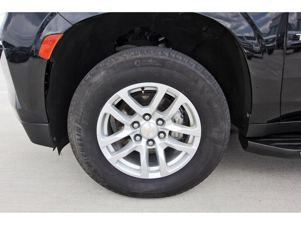 Used 2024 Chevrolet Tahoe LS w/ Driver Alert Package AWD/4WD image 30