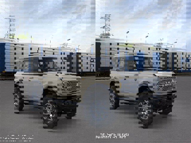 New 2025 Ford Bronco Badlands image 7