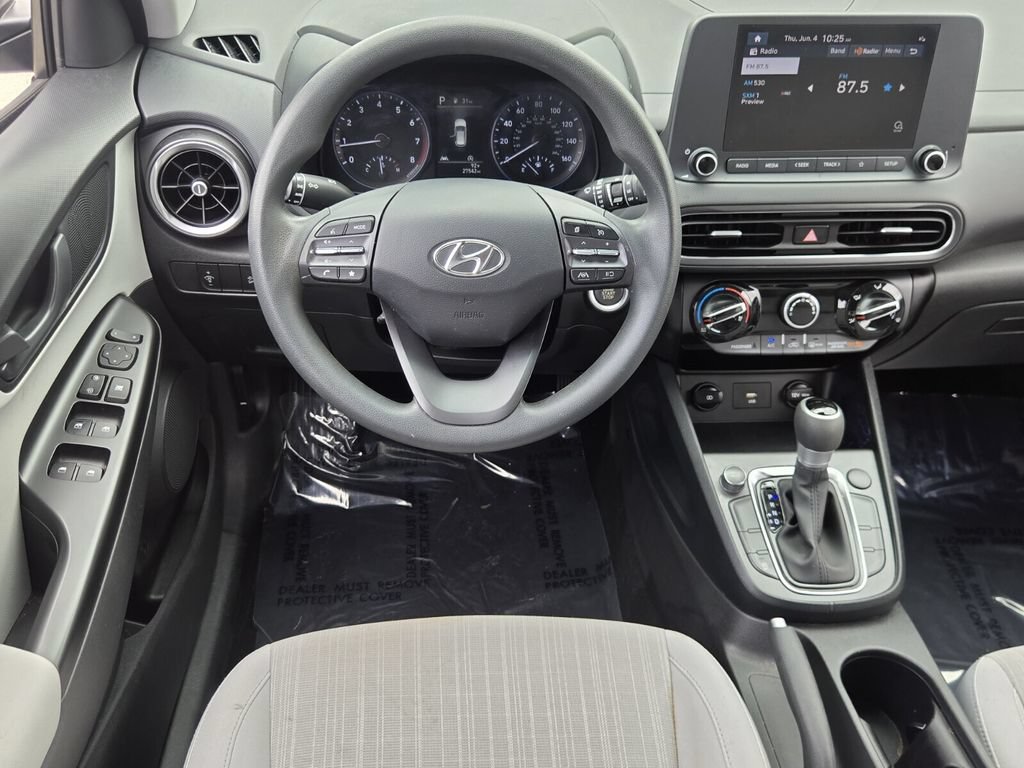 Used 2023 Hyundai Kona SEL FWD image 12