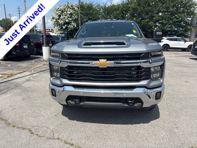 Used 2025 Chevrolet Silverado 3500 LT w/ All Star Edition AWD/4WD image 8