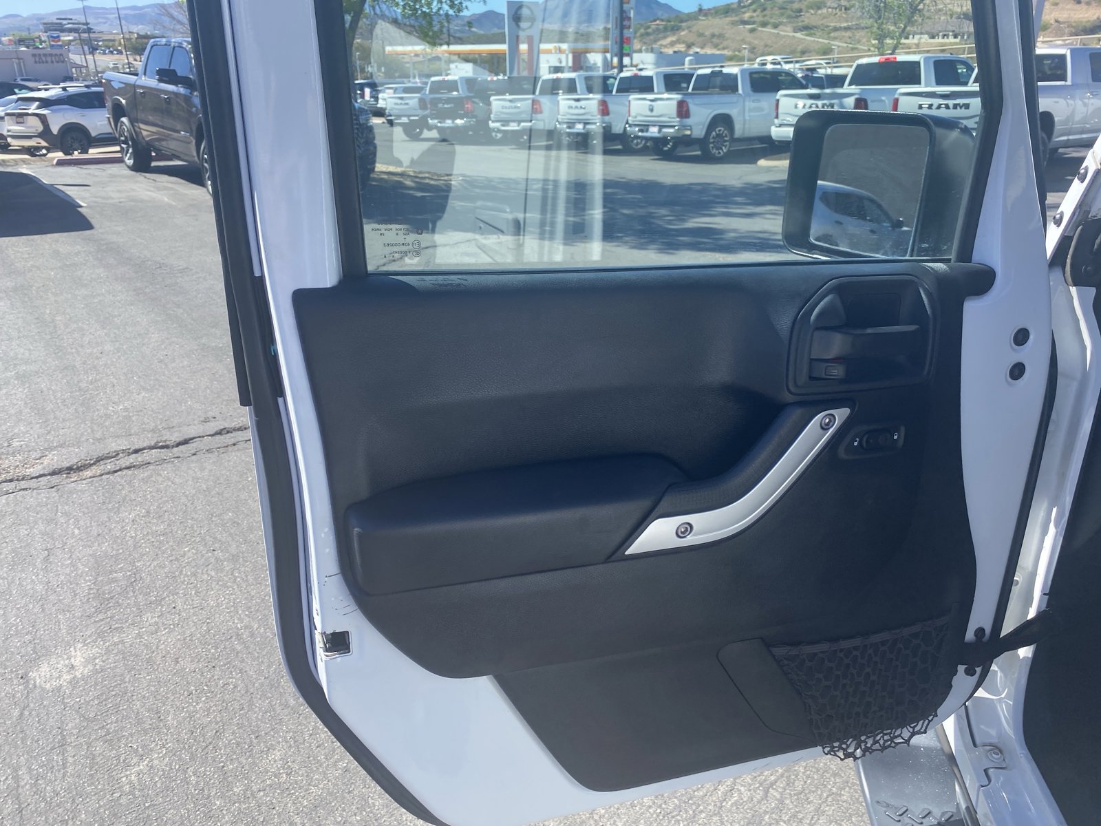 Used 2017 Jeep Wrangler Unlimited Sahara w/ Trailer Tow Group image 7