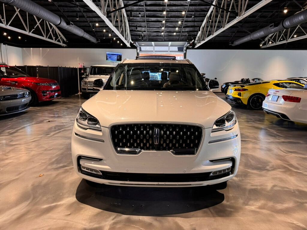 Used 2022 Lincoln Aviator Grand Touring w/ Equipment Group 301A image 8