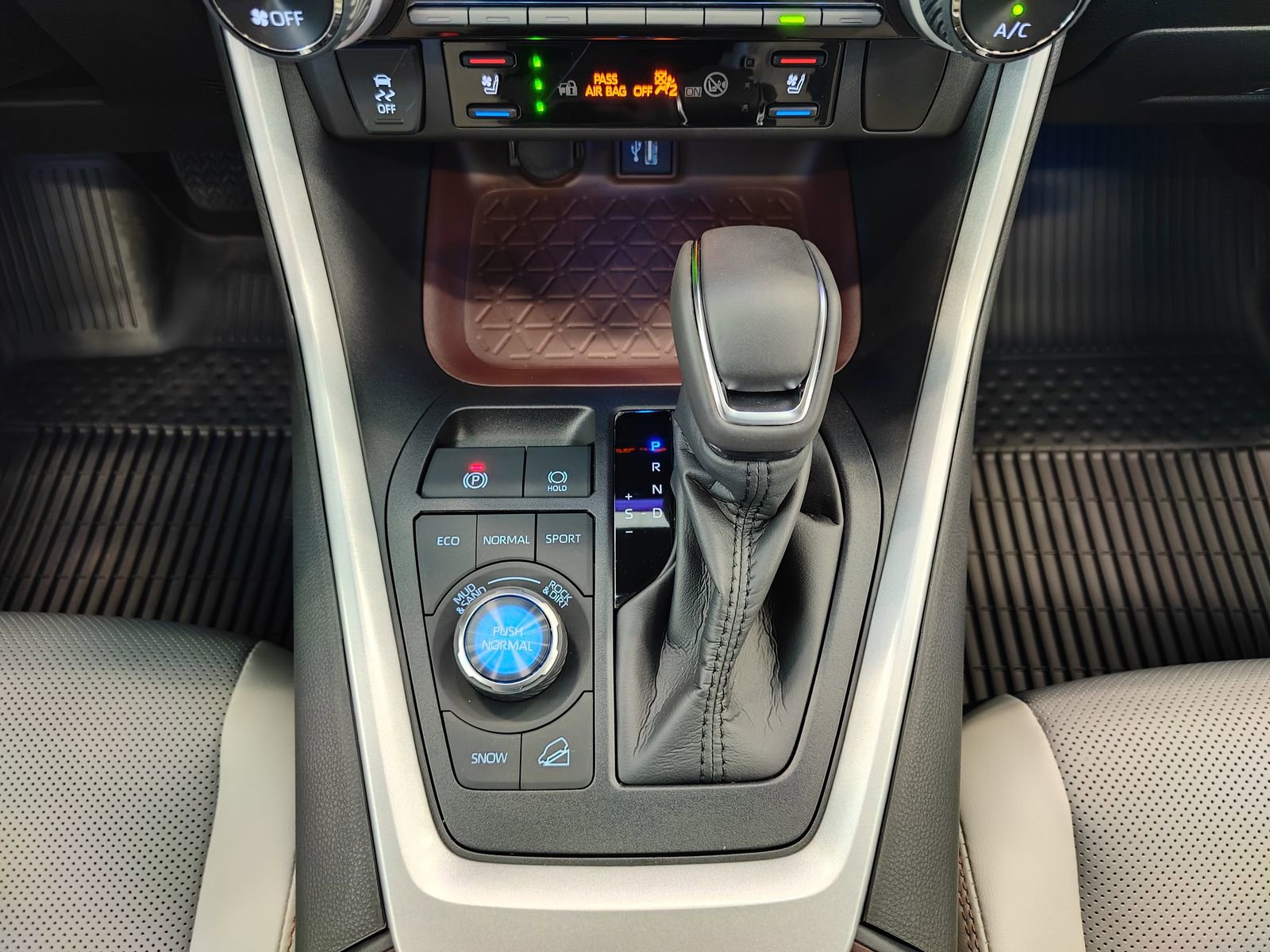 New 2025 Toyota RAV4 Limited w/ Weather Package image 31