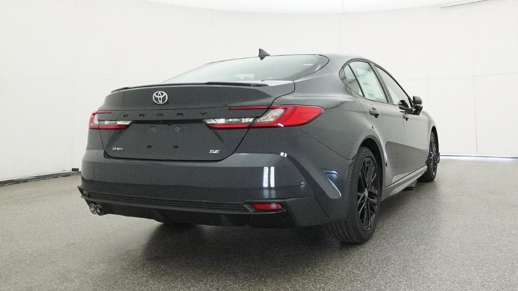 New 2026 Toyota Camry SE FWD image 24
