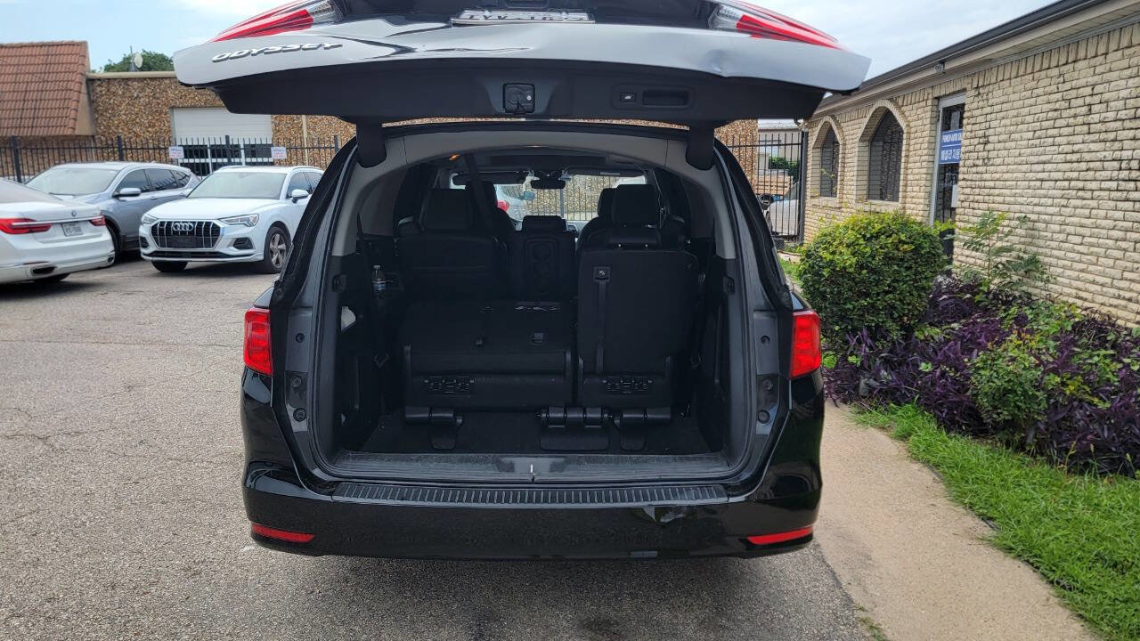 Used 2024 Honda Odyssey EX-L image 11