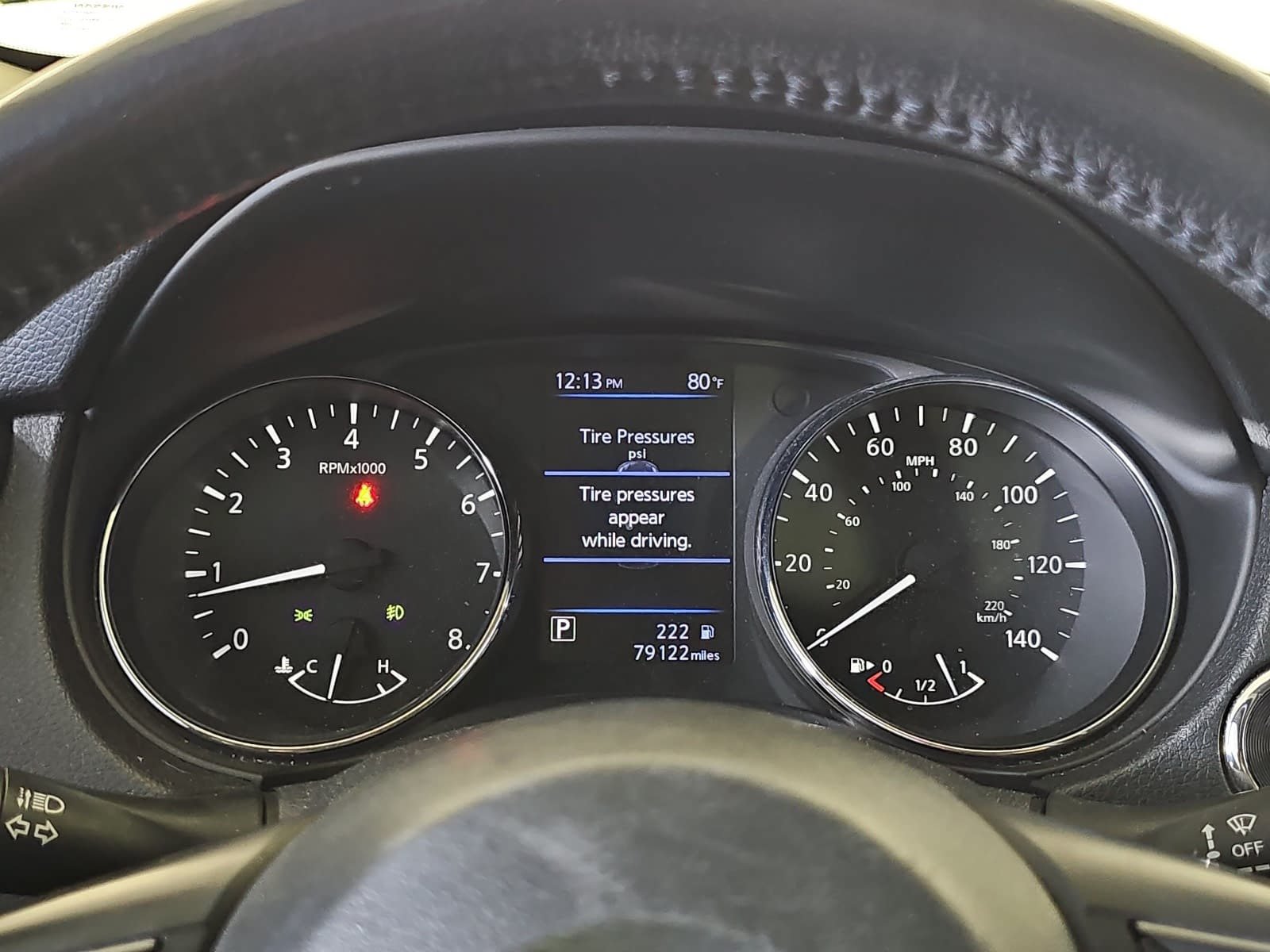 Used 2018 Nissan Rogue SV w/ Premium Package FWD image 17