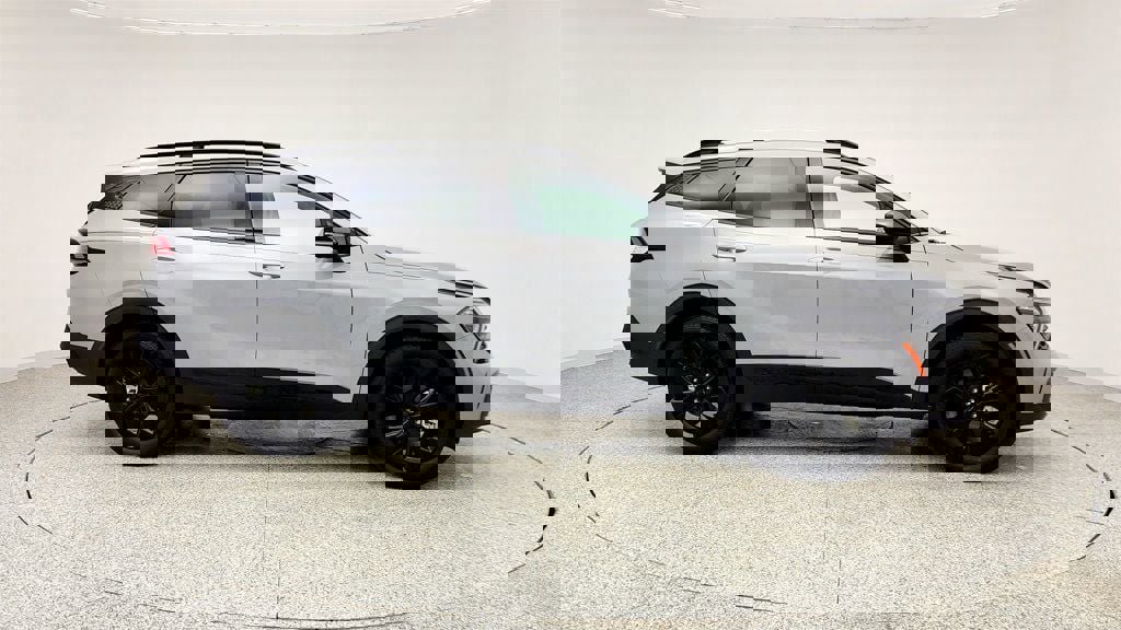 Used 2025 Kia Sportage X-Line w/ Premium Package image 4