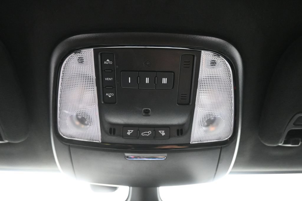 Used 2024 Dodge Durango R/T AWD/4WD image 25