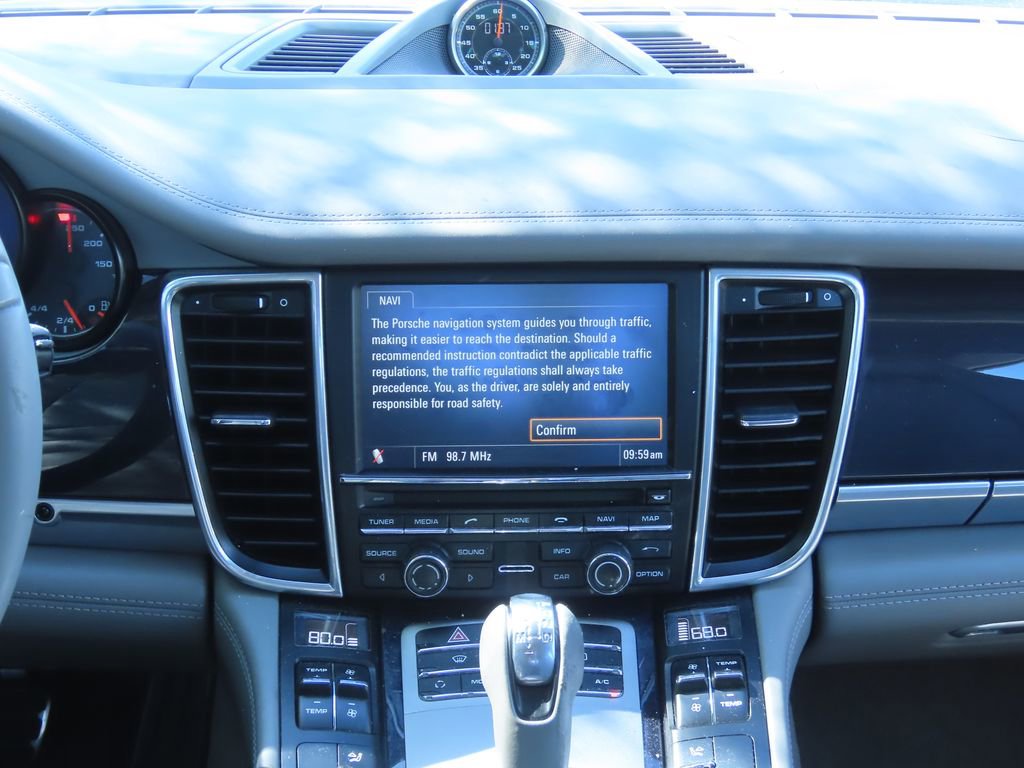 Used 2013 Porsche Panamera GTS image 8