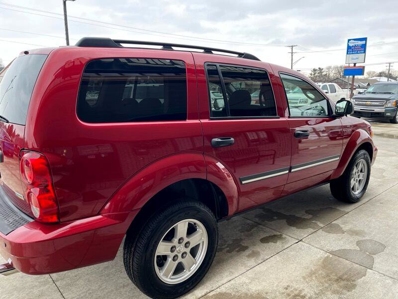 Used 2008 Dodge Durango SLT w/ Technology Group II image 9