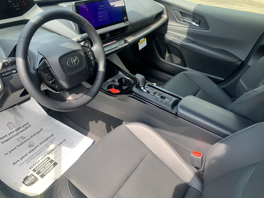 New 2026 Toyota Prius XLE FWD image 9