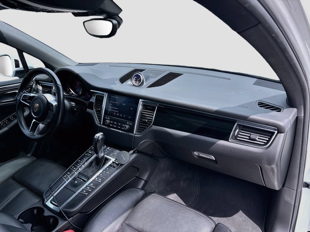 Used 2017 Porsche Macan S AWD/4WD image 31