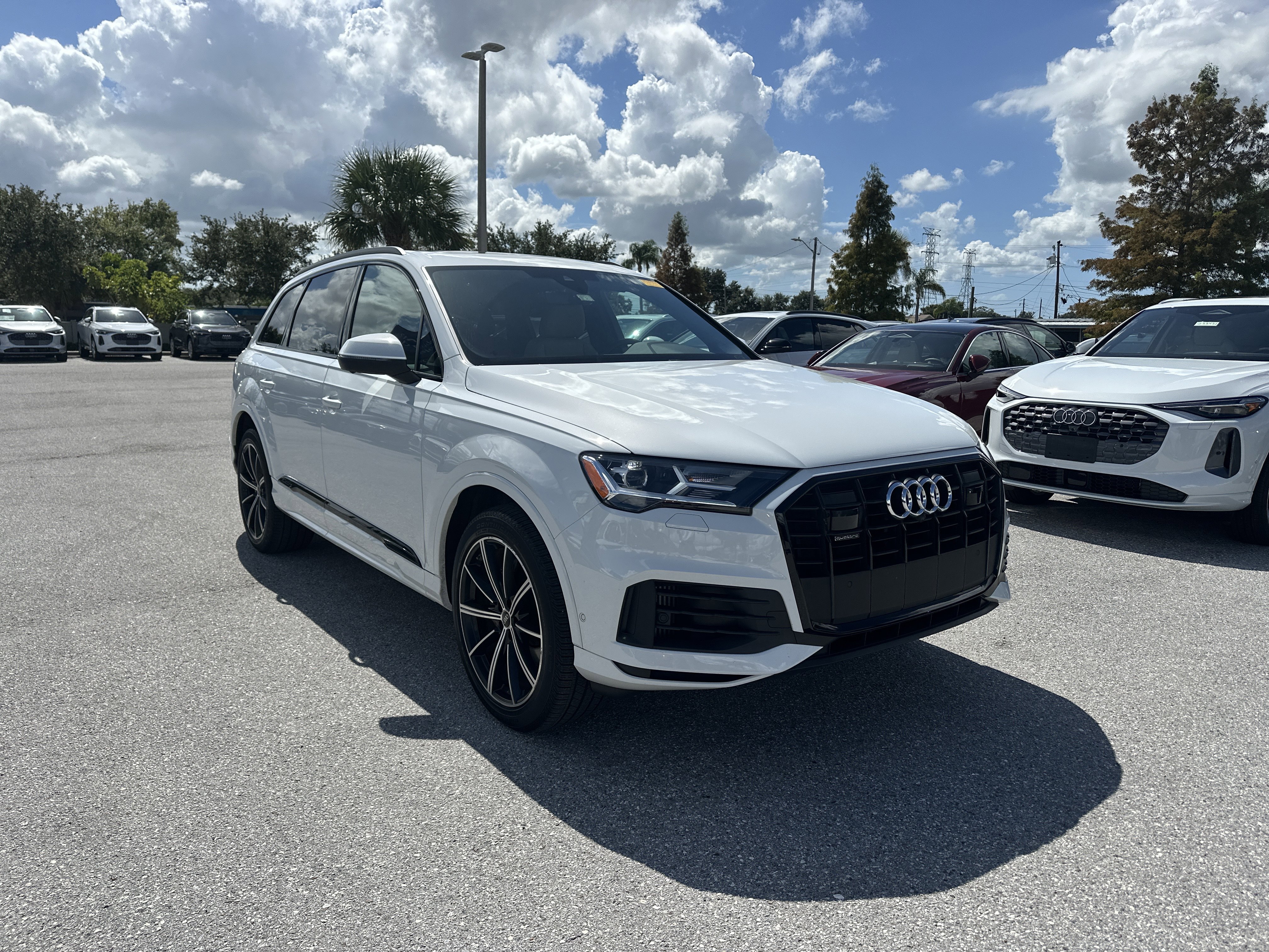 Used 2023 Audi Q7 3.0T Premium Plus w/ Premium Plus Package