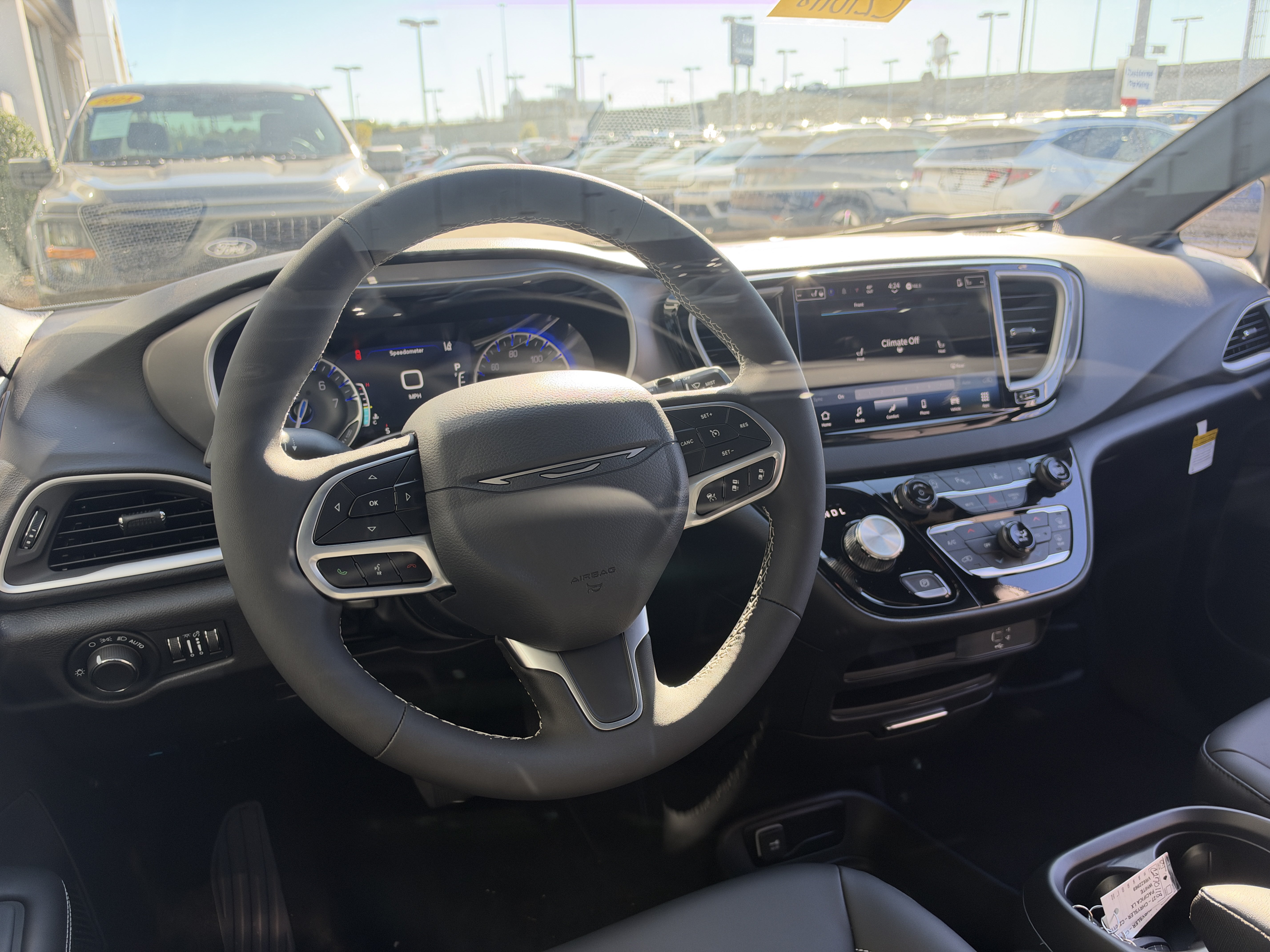New 2027 Chrysler Pacifica LX FWD image 28