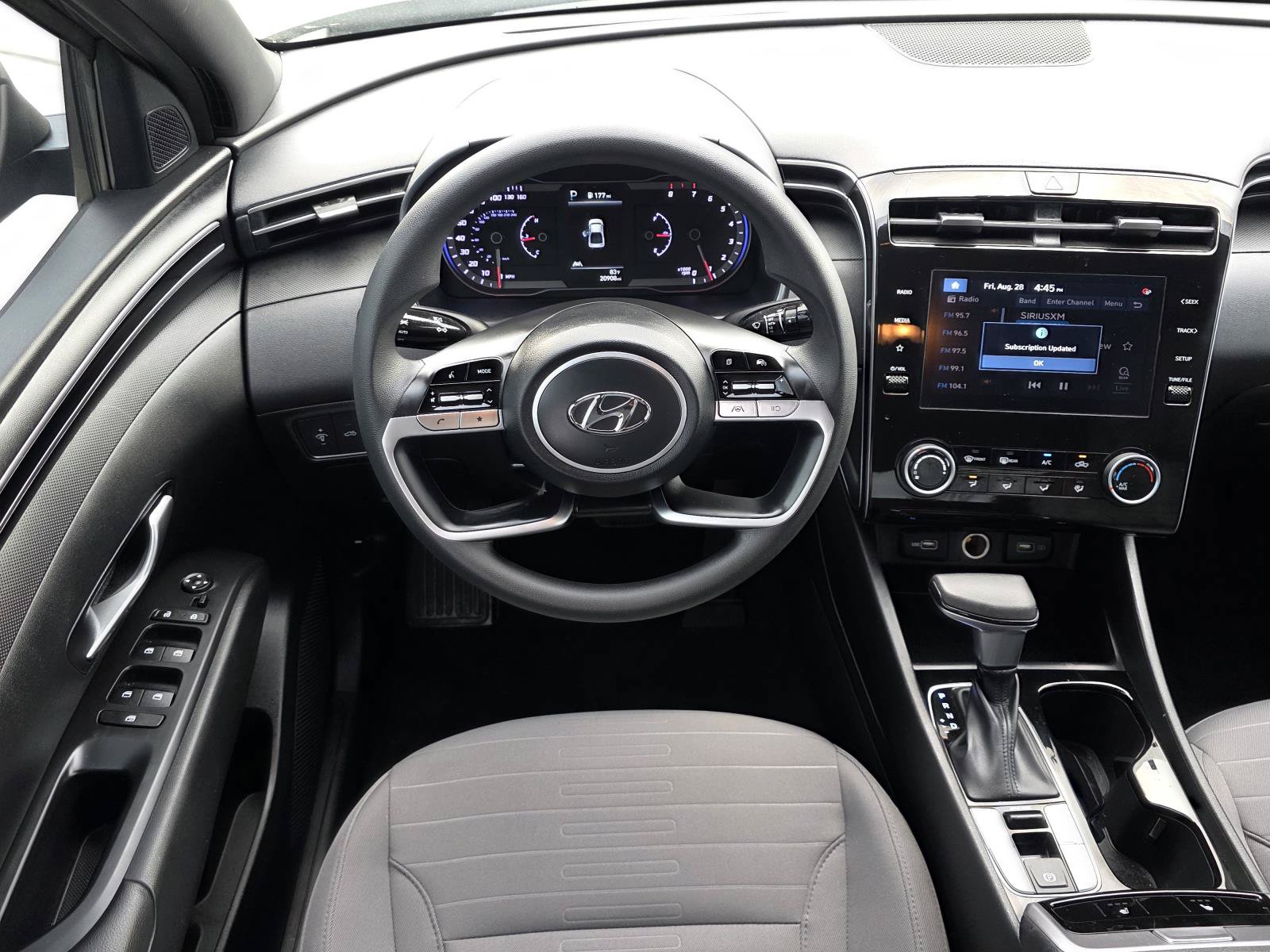 Used 2023 Hyundai Santa Cruz SEL FWD image 10